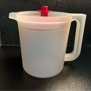 VTG Tupperware 1.5‎ QT Pitcher 1575-6 Sheer Red Push Button Seal Lid